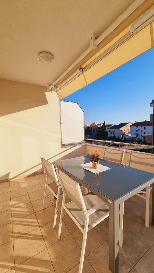 Apartmani Palma Novalja Εξωτερικό φωτογραφία
