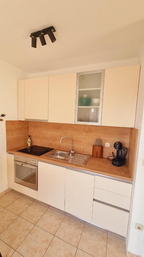 Apartmani Palma Novalja Εξωτερικό φωτογραφία