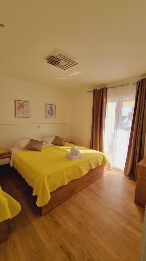 Apartmani Palma Novalja Εξωτερικό φωτογραφία