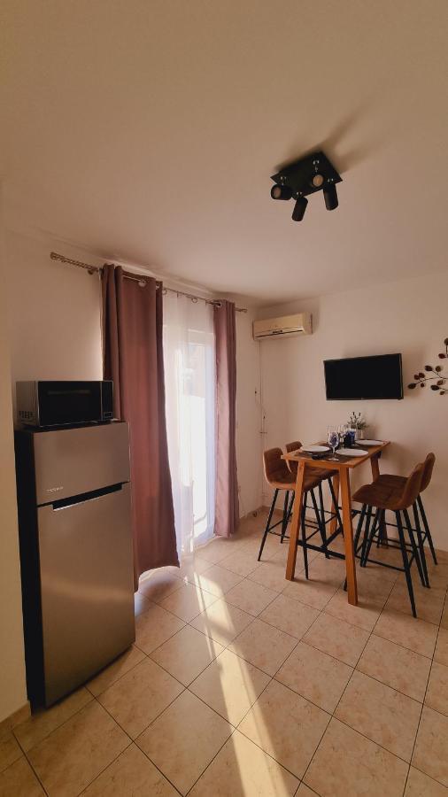 Apartmani Palma Novalja Εξωτερικό φωτογραφία