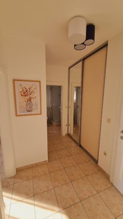 Apartmani Palma Novalja Εξωτερικό φωτογραφία