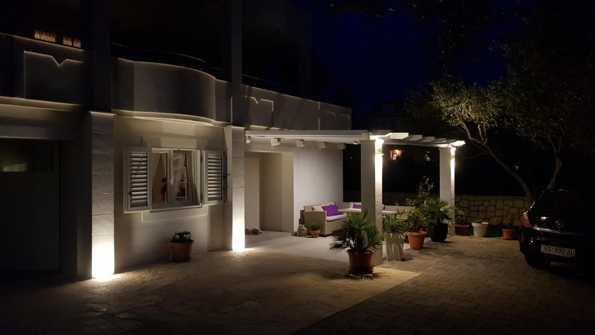 Apartmani Palma Novalja Εξωτερικό φωτογραφία