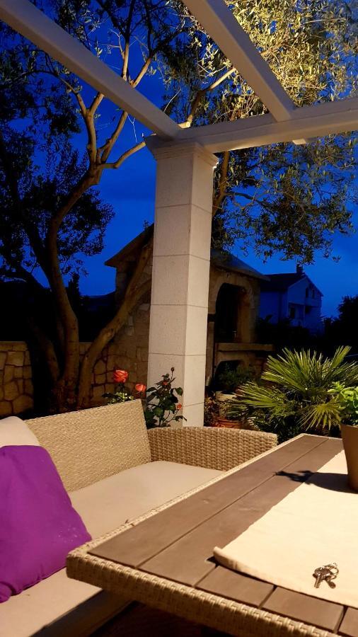 Apartmani Palma Novalja Εξωτερικό φωτογραφία